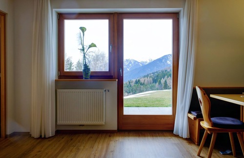 Maranza Apartment | Ski-In /Ski-Out Apartment with Balcony, Sauna, & Jacuzzi; Pets Allowed, Parking Available