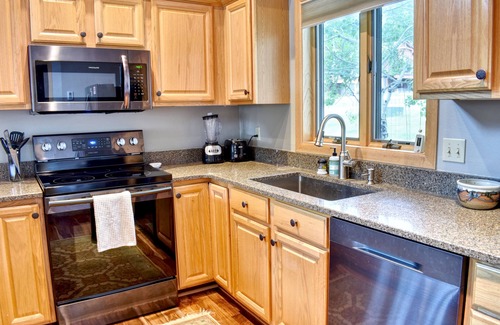 Big Horn Condo | Ski In/Ski out - Great Location in Big Sky Mountain Village