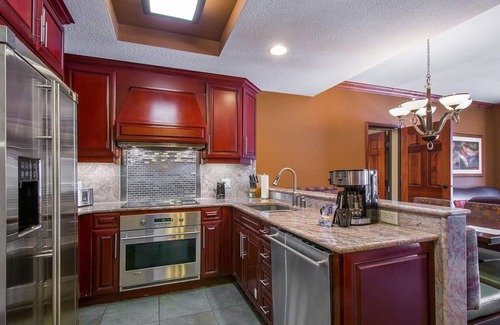 Park City Resort | Ski in/Ski out One Bedroom Luxury Villa at Park City Resort in Canyons Village!