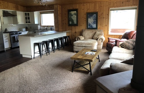 Whitefish Cabin | Ski-in/Ski-out Standalone Cabin - Perfect for Families