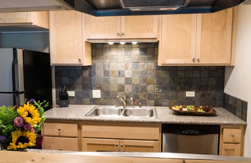 Truckee Condo | Ski Trails 4113