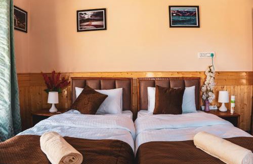 Chumathang House | Skidmang Eco Homestay