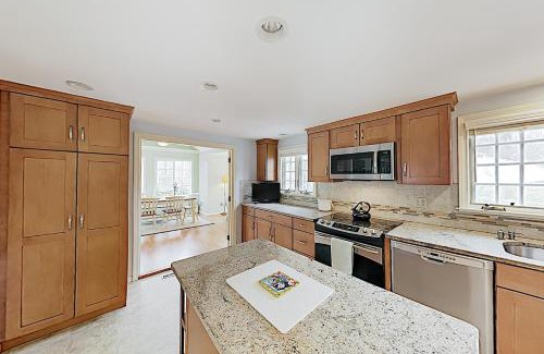 South Harwich House | Skinequit Cottage