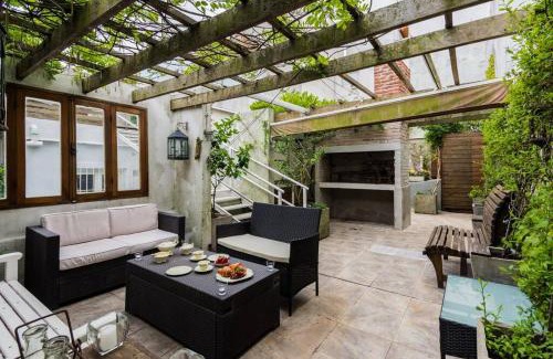 Ciudad Vieja Apartment | Sky Garden Sarandi [ Cozy ] Pool & Barbacue