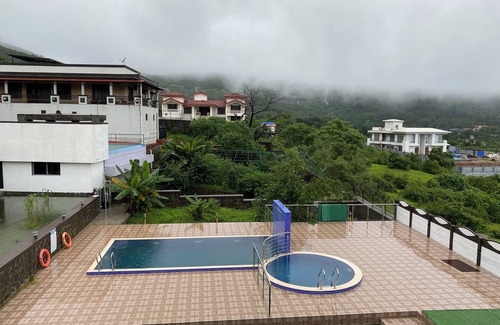 Lonavala Villa | Sky High By Joy Suites