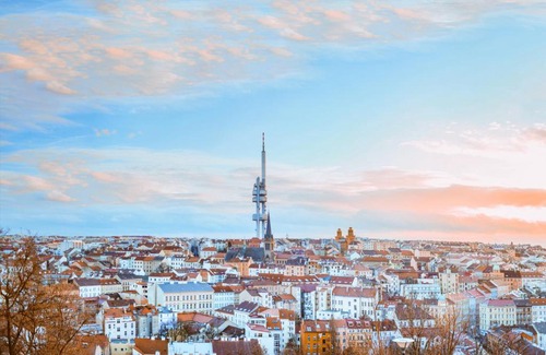 Zizkov Hotel | SKY SUITE HOTEL