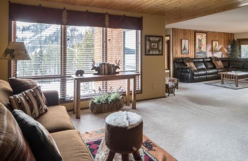 Big Sky House | Skycrest 1714