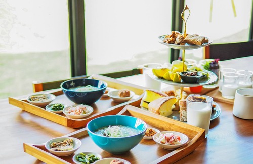 White Sand Beach Bed & Breakfast | SkyeBay Club
