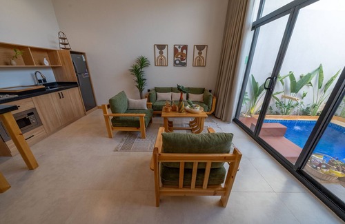Dhahban Ski Chalet | skyline chalet
