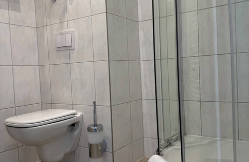 Vahrenwald Hotel | Skyline Hotel