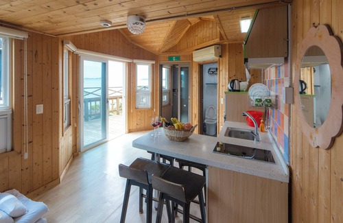 Kuro-ri House | SkyStarSea Pension