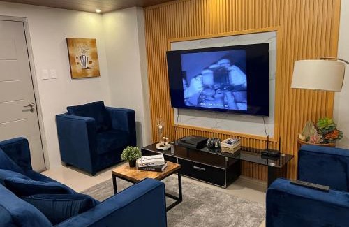 Santo Cristo Apartment | Skyview 2BR at Grass