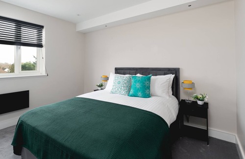 Cockfosters Apartment | Skyvillion Apartments Cockfosters