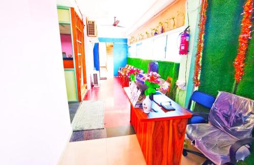 Kalapettai House | skyway Rooms near Indira Gandhi signal opposite kamachi hotel 3 km Rock beach