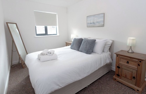 St George's Quarter Apartment | Sleek 1Bed Apt near Liverpool CC