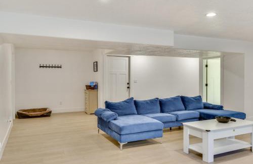 Morgan Apartment | Sleek and Modern Morgan Abode Great for Families!