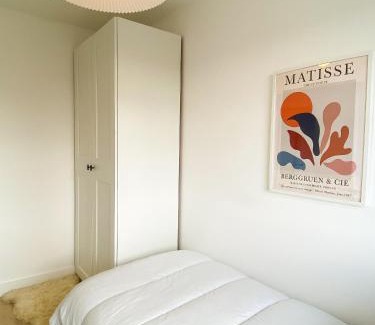 Munster Apartment | Sleek Scandi-Inspired 2BD Flat Fulham