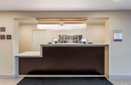 Lake Delton Hotel | Sleep Inn & Suites Wisconsin Dells - Lake Delton