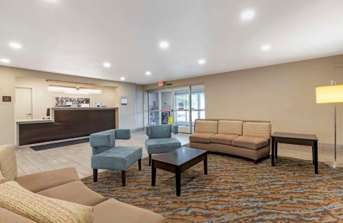 Lake Delton Hotel | Sleep Inn & Suites Wisconsin Dells - Lake Delton