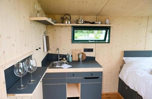 Suderstapel House | Sleep Space 2 - Green Tiny Spot Eider