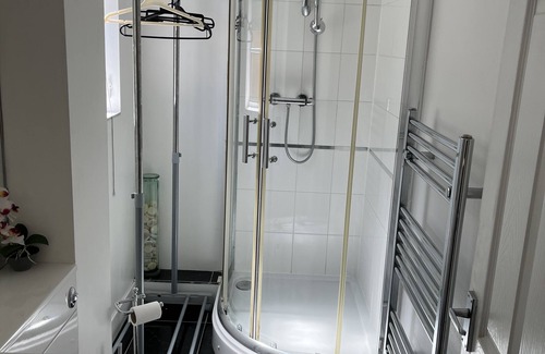 Ascot House | SleepNeat