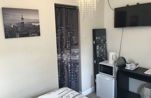 Ascot House | SleepNeat