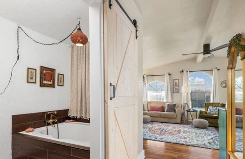 Layton Villa | Sleeps 24, 30% off Rental Car, Pool & Spa, 0 Fees