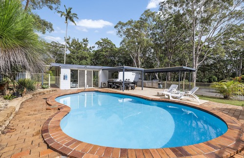 Arakoon House | SLEEPS 9 * BEAUTIFUL SWIMMING POOL * Linen Not Included