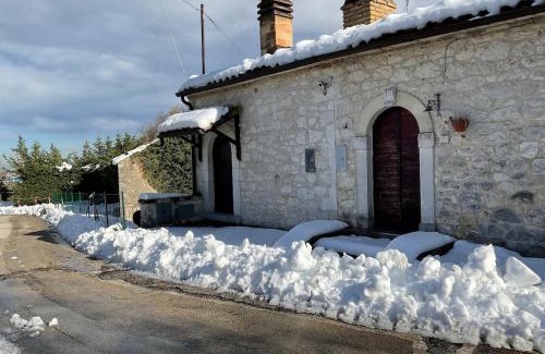 Rapino House | Sleeps up to 7 in the Majella