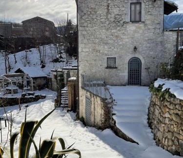 Rapino House | Sleeps up to 7 in the Majella