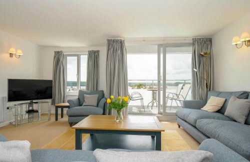 Rock House | Slipway 14