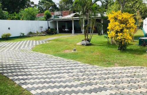Seeduwa - Katunayake Hotel | Slnco Villa