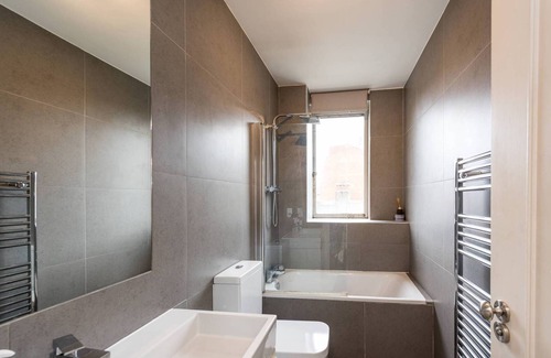 Belgravia Apartment | Sloane Square Luxury Flat 4 Guests