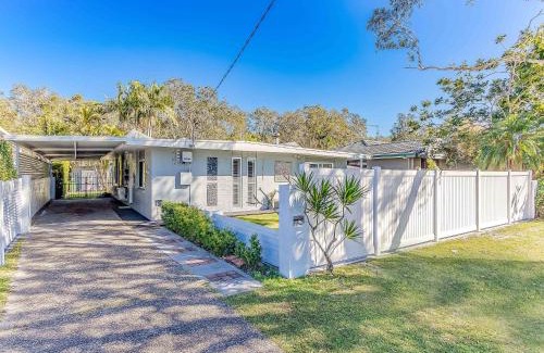 Bogangar House | Slow M Ocean Cabarita - Pet Friendly