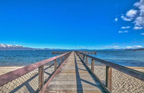 South Lake Tahoe House | Slt Home Private Beach, Pool & Heavenly Ski Resort Townhouse