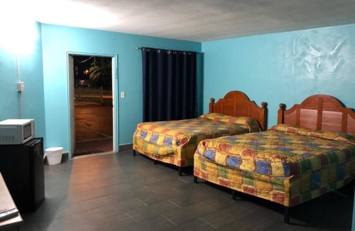 Sanford Hotel | Slumberland Motel