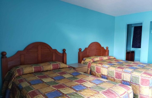 Sanford Hotel | Slumberland Motel