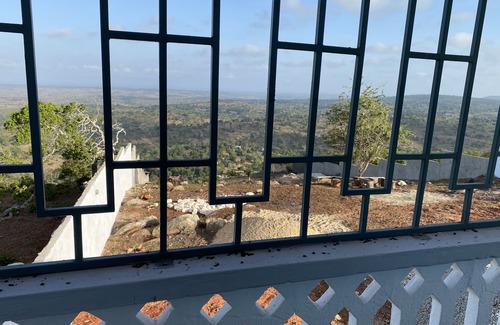 Galu Apartment | Small 2 bedroom house on Golini ridge