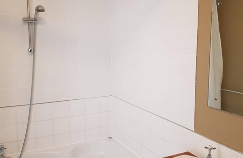 Middleton Cheney House | Small double room at The Duke at Clifton
