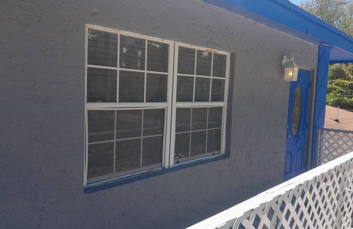 South Bimini Apartment | Small's Cozy Rest 5, two bedroom with dock