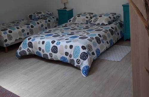 Bellegarde Apartment | Small village house Warm and coquettish