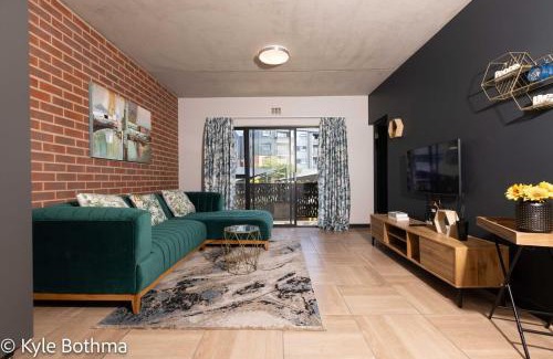 Greater Johannesburg Metropolitan Area Apartment | Smart Apartment Luxury