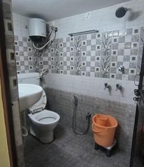 Varanasi Nagar Nigam House | SMB Paying Guest House