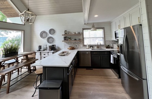 Bremen House | Smith Lake Front - Hooked on Smith!