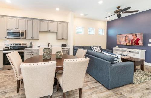 West Kissimmee House | Smooth Sailing Cottage Near Disney With Margaritaville Resort & Island H20 Waterpark Access - 2978La
