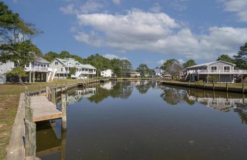 Deep Hole House | Smooth Sailing