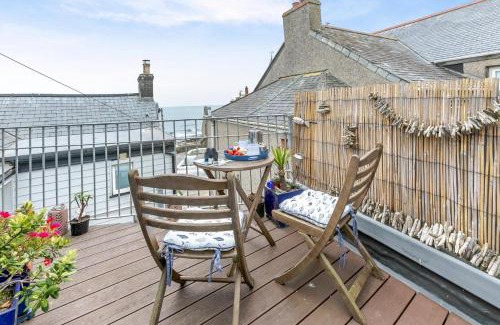 Porthleven House | Smugglers Cottage