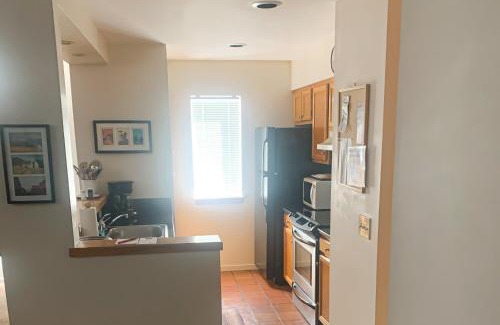 Warren Apartment | Snow Creek 115