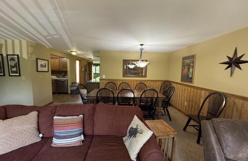 West Dover Apartment | Snow Mountain Village 36D