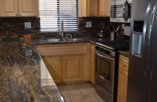 Summit Estates House | Snow Summit Getaway 3 Bedroom Apts by RedAwning